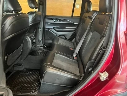 Jeep Grand cherokee * Altitude * CARFAX * БЕЗ ПЪРВОНАЧАЛНА ВНОСКА, снимка 9 - Автомобили и джипове - 53232185