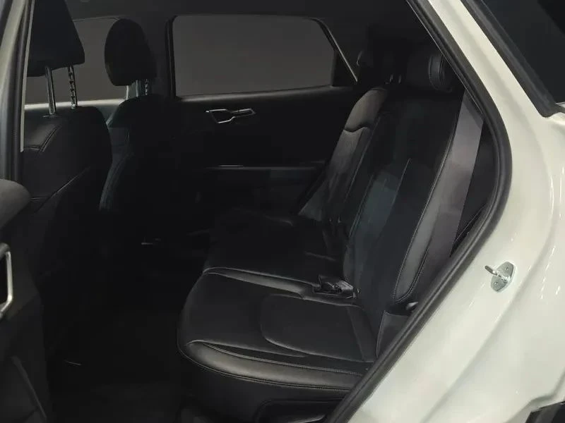 Kia Sportage, снимка 12 - Автомобили и джипове - 56731887