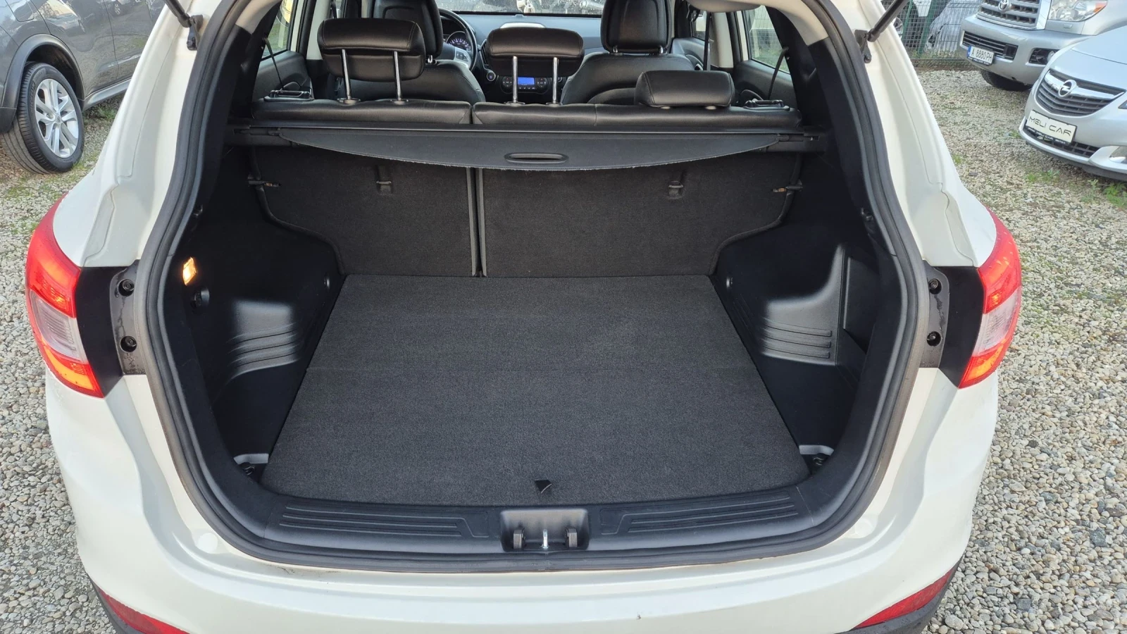 Hyundai IX35 1.6 БЕНЗИН 114хил.РЕАЛНИ ЛИЗИНГ ВИДЕО  - изображение 8