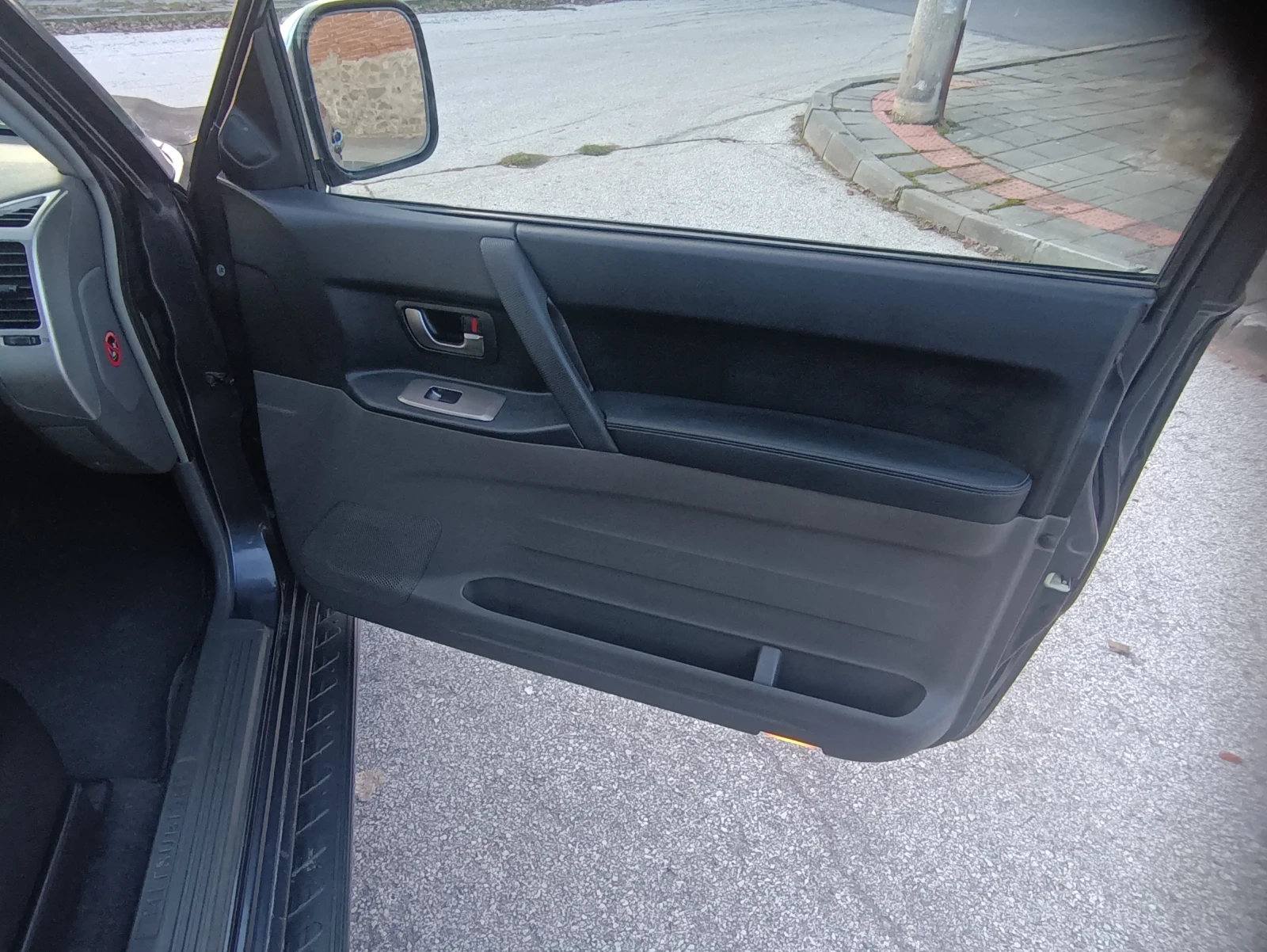 Mitsubishi Pajero | Mobile.bg � ����������� 11