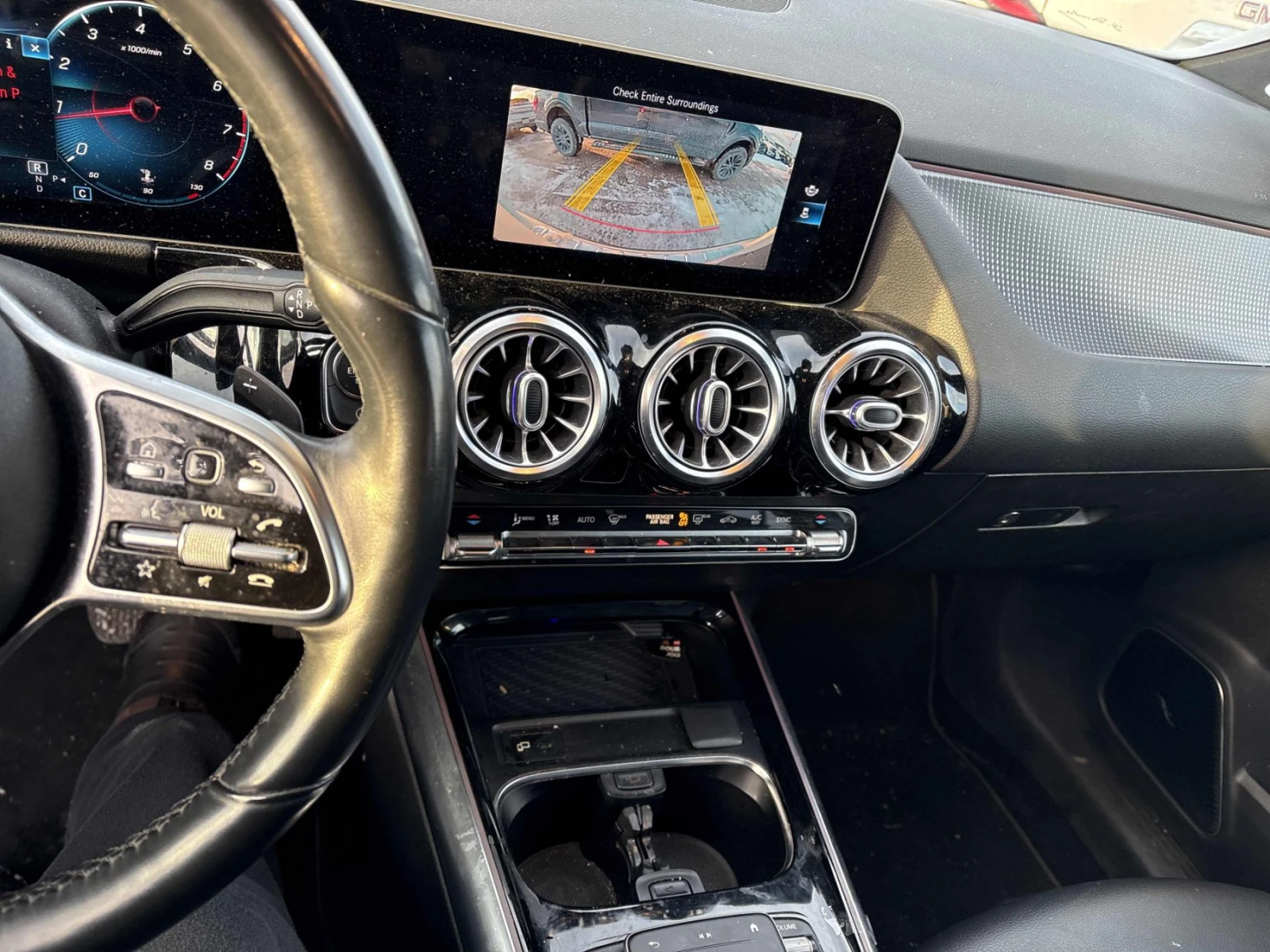 Mercedes-Benz GLA 250 2.0L 4MATIC - изображение 6