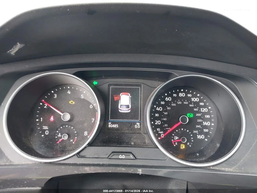 VW Tiguan * 4MOTION* , снимка 6 - Автомобили и джипове - 54037616