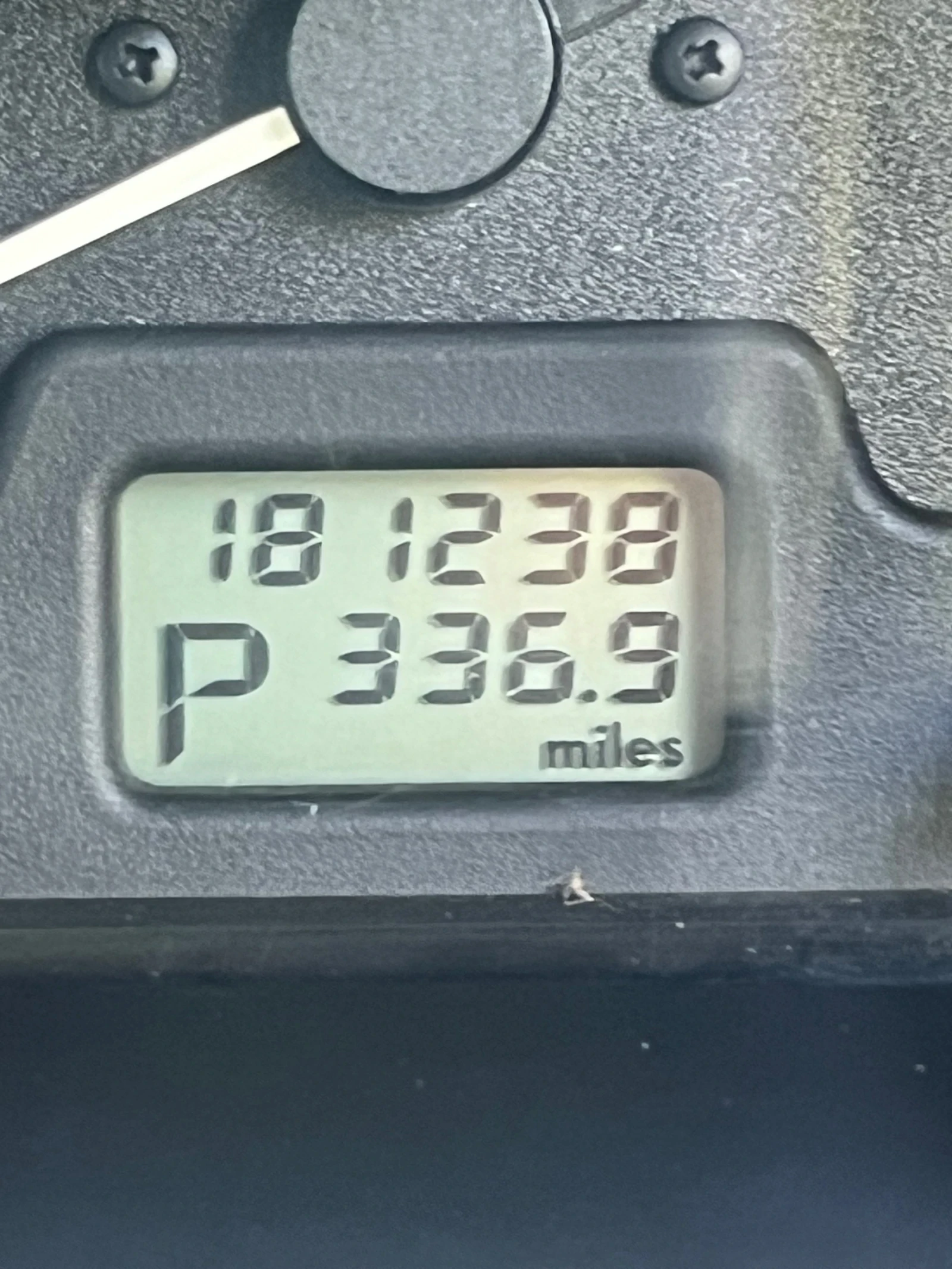 Land Rover Discovery TD5, снимка 7 - Автомобили и джипове - 54343432