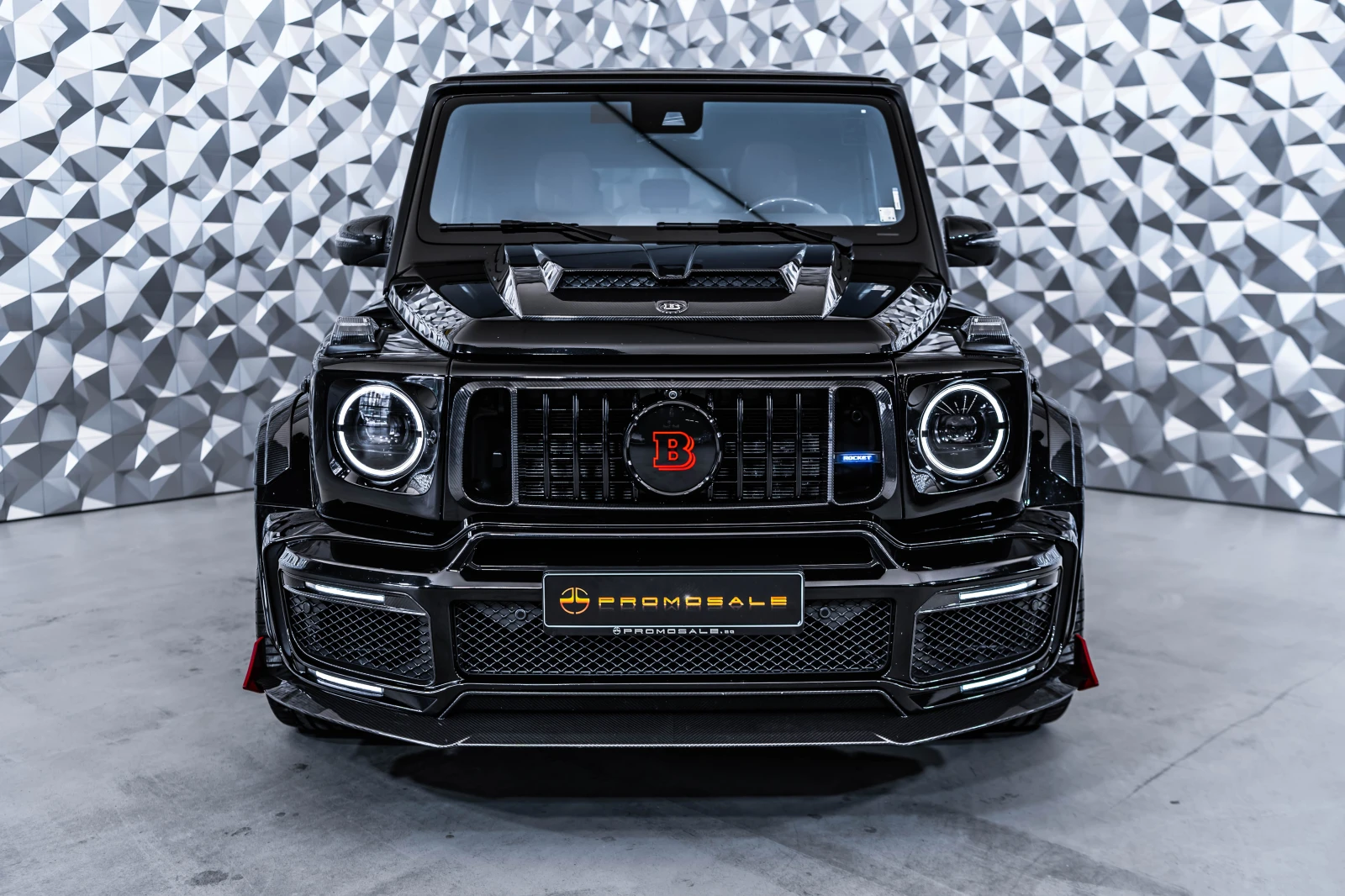 Mercedes-Benz G 63 AMG Brabus* Carbon* Manufaktur* Burm* 360, снимка 2 - Автомобили и джипове - 54566069