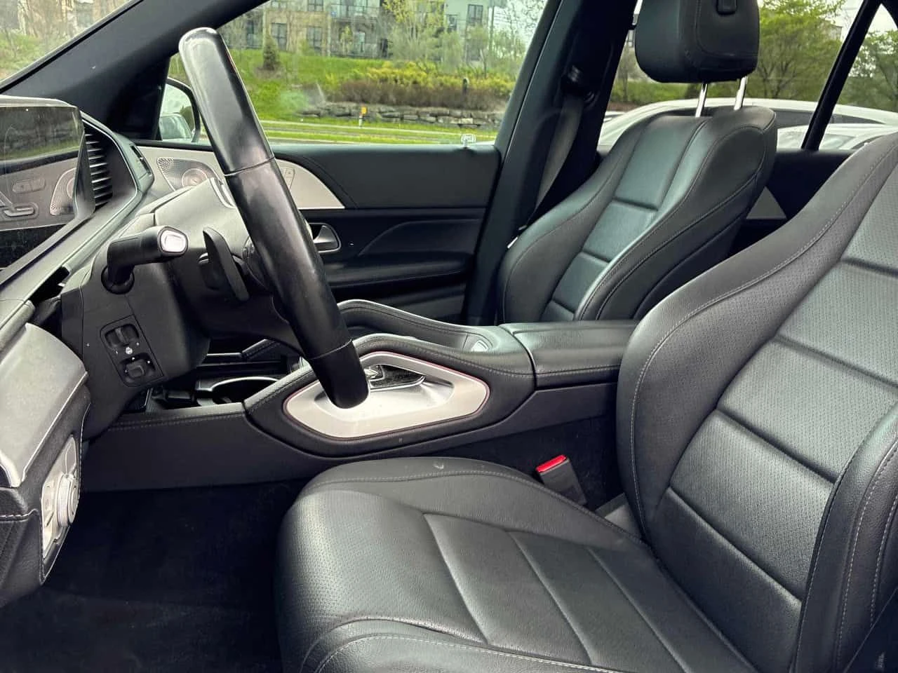 Mercedes-Benz GLE 450 4MATIC* DISTRONIC* BURMESTER* 360КАМЕРИ* АМБИЕНТО*, снимка 11 - Автомобили и джипове - 54609964