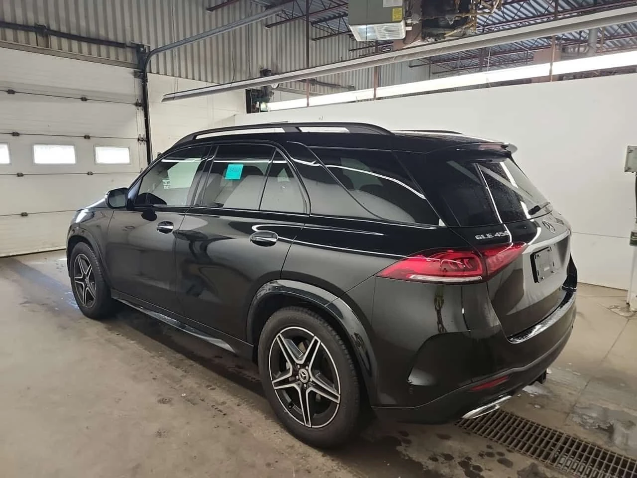 Mercedes-Benz GLE 450 ДИСТРОНИК * 360 * BURMESTER * PANO * ПОДГРЕВИ, снимка 4 - Автомобили и джипове - 54743829