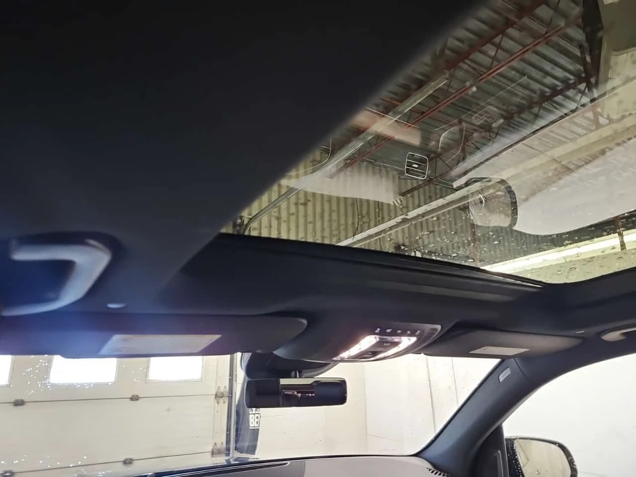 Mercedes-Benz GLE 450 ДИСТРОНИК * 360 * BURMESTER * PANO * ПОДГРЕВИ, снимка 13 - Автомобили и джипове - 54743829