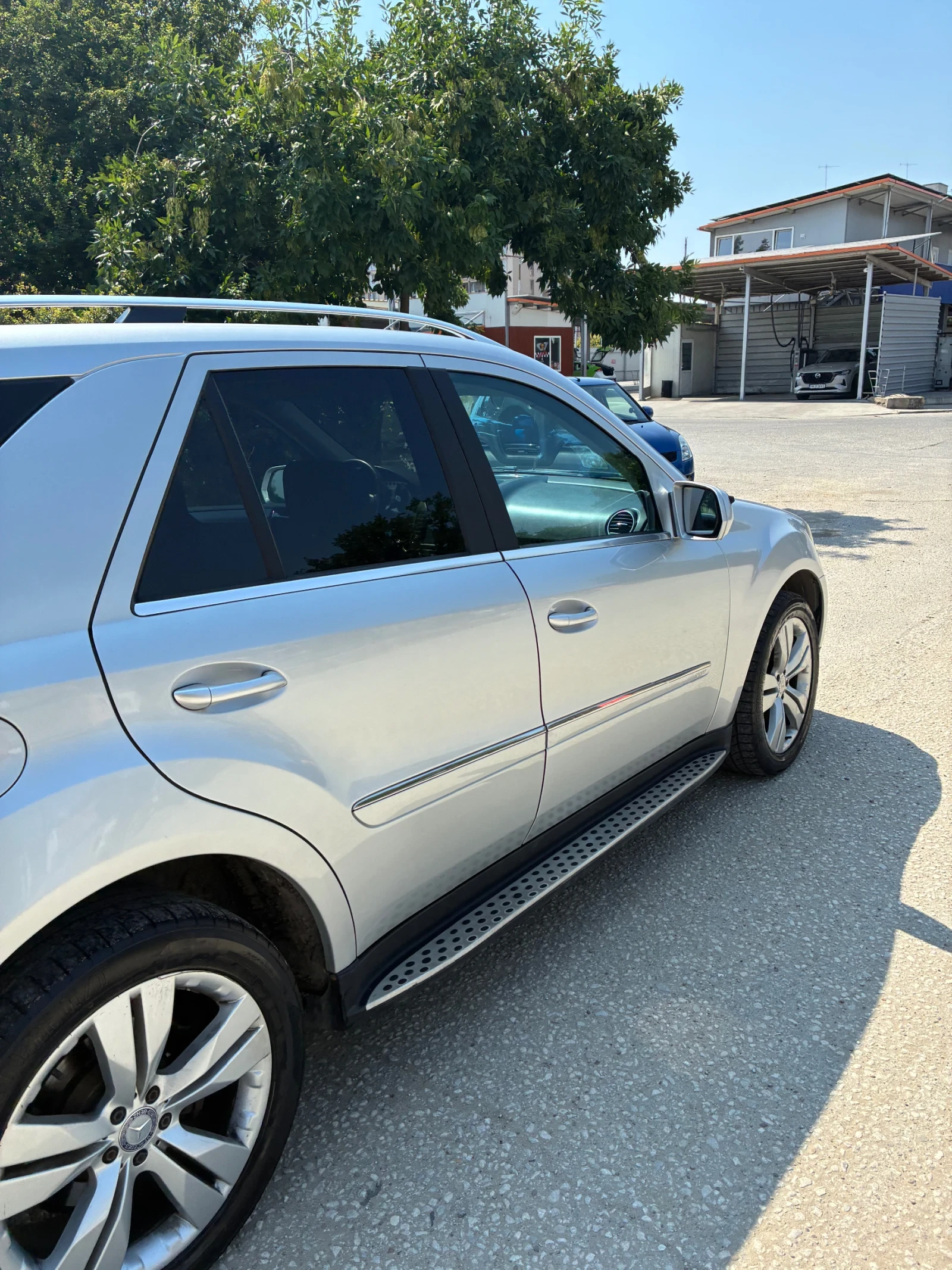 Mercedes-Benz ML 320, снимка 5 - Автомобили и джипове - 55353159