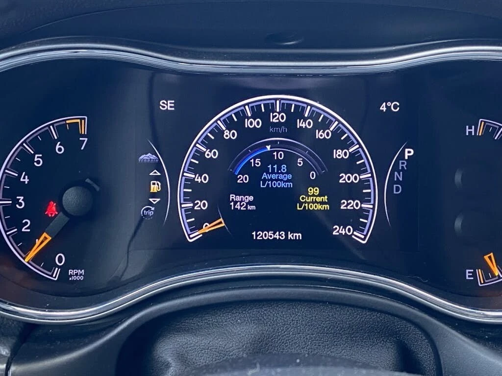 Jeep Grand cherokee Remote Start * Navigation * АвтоКредит (ЦЕНА ДО БГ, снимка 9 - Автомобили и джипове - 56302460