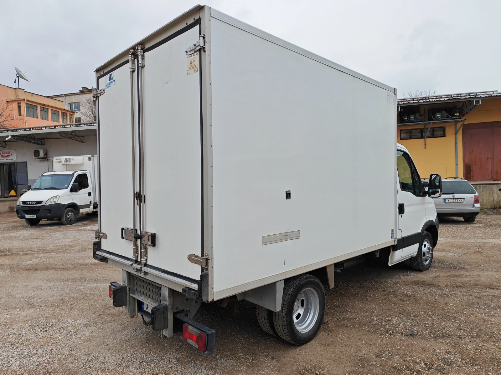 Iveco Daily 35C12, снимка 3 - Бусове и автобуси - 53894737