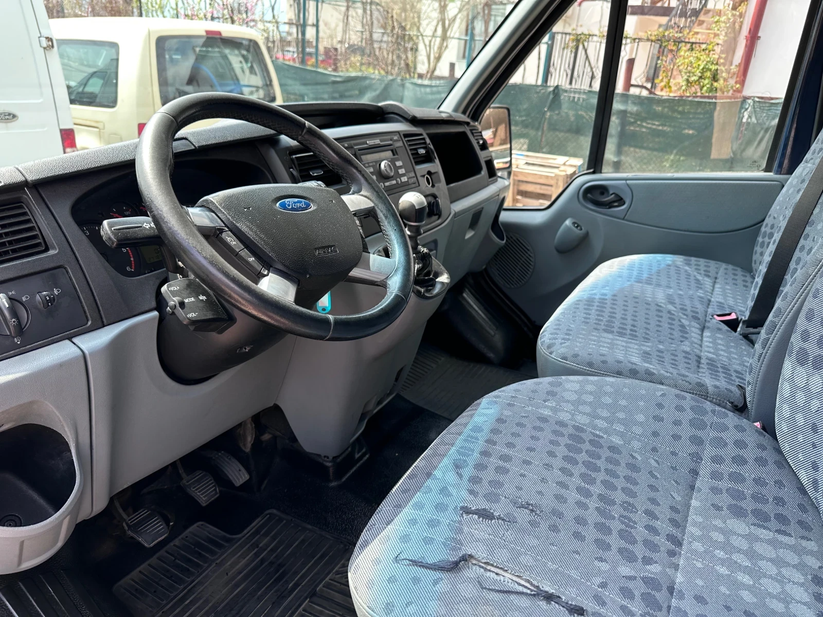 Ford Transit Нов внос/Реален пробег/Климатик, снимка 6 - Бусове и автобуси - 54181572