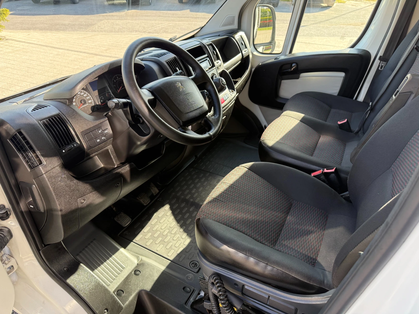 Peugeot Boxer Климатик Euro 6b 3.11м., снимка 13 - Бусове и автобуси - 54334838