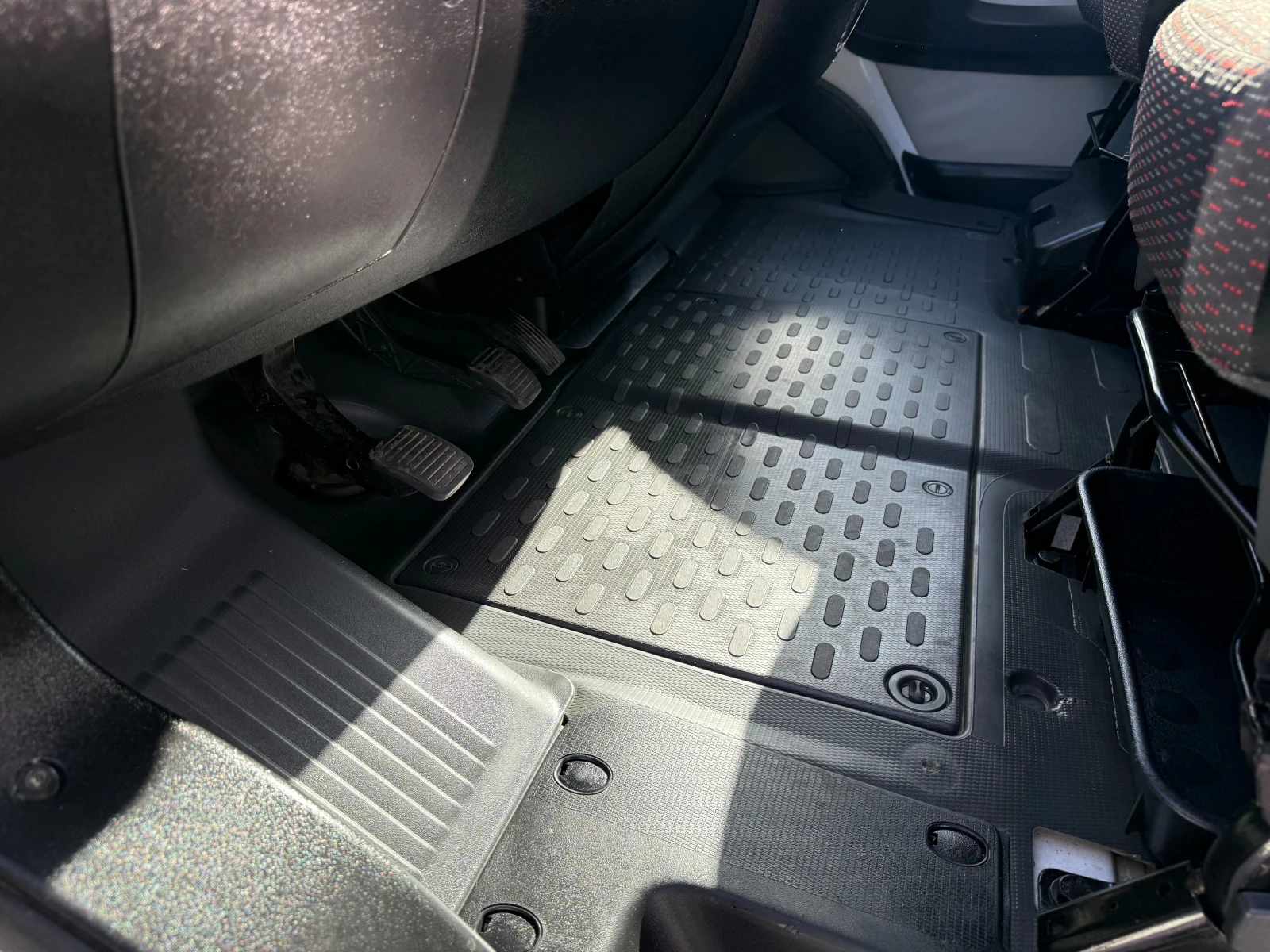 Peugeot Boxer Климатик Euro 6b 3.11м., снимка 17 - Бусове и автобуси - 54334838