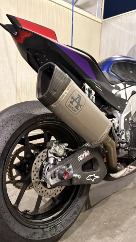 Aprilia RSV4 1100 Factory, снимка 7