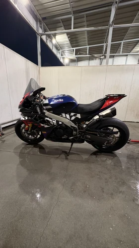 Aprilia RSV4 1100 Factory, снимка 2