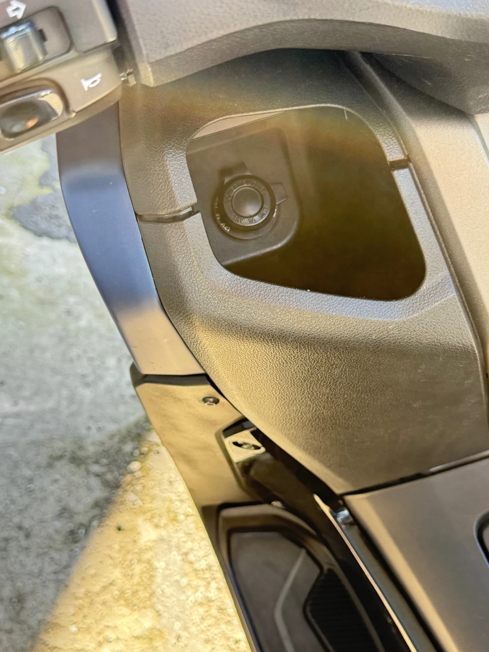Yamaha NMAX, снимка 12 - Мотоциклети и мототехника - 54901209