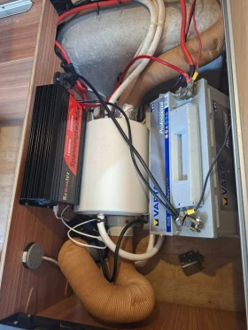 Каравана Burstner, снимка 5