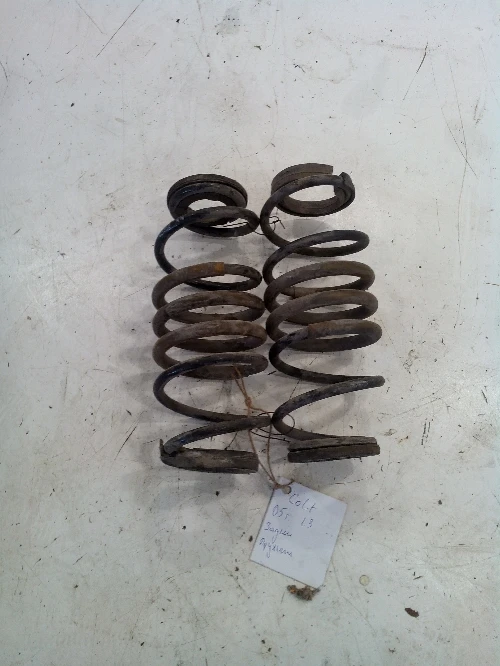 задна пружина за Мицубиши Колт 2 врати 