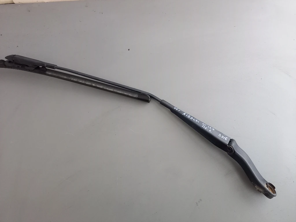     180 W169  | Mobile.bg   1