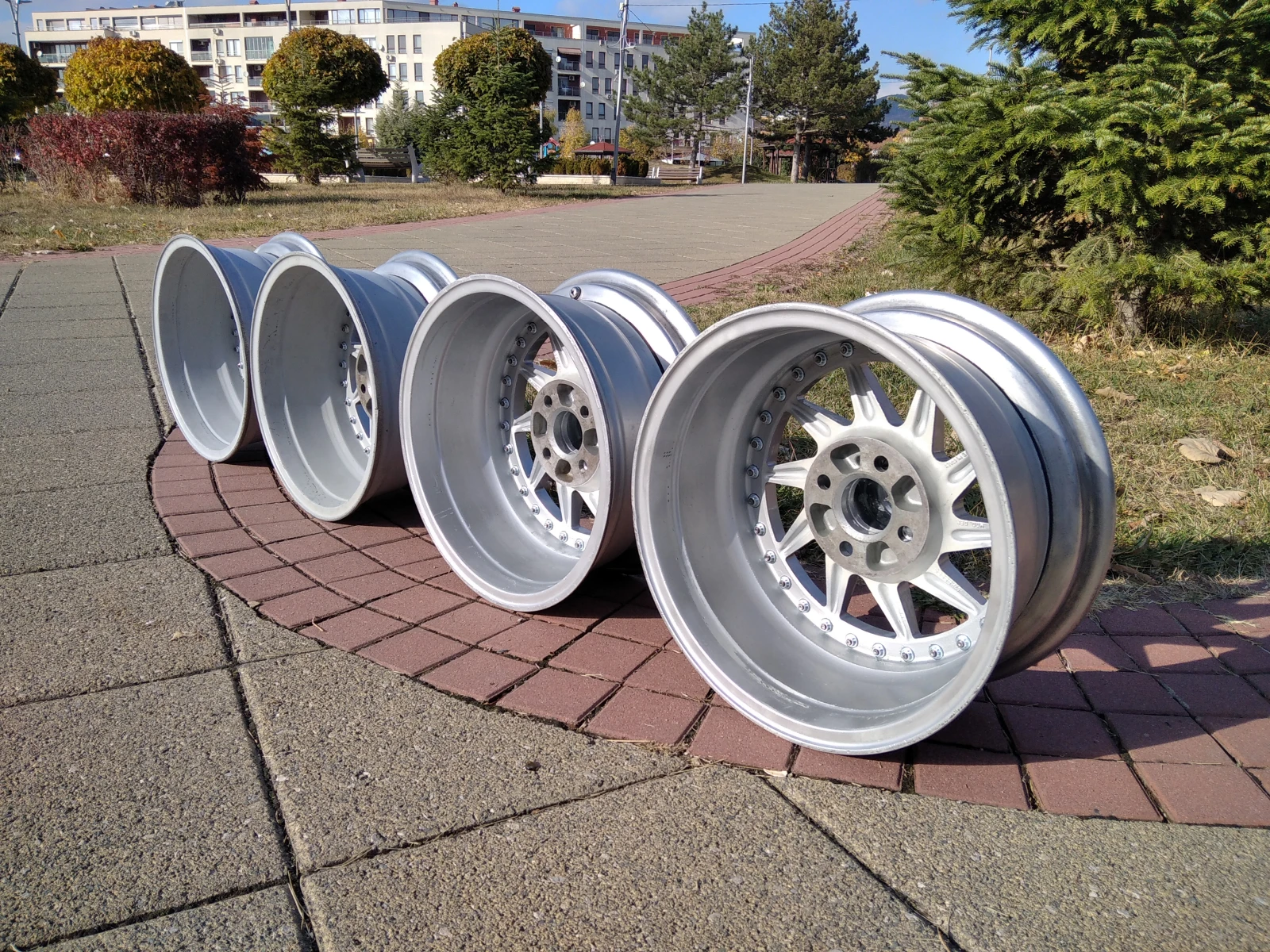 ������ �� ����� | Mobile.bg � ����������� 5