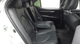 Toyota Camry 2.5 Бензин, снимка 10