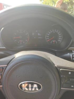 Kia K5 | Mobile.bg    2