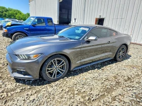 ������ Ford Mustang