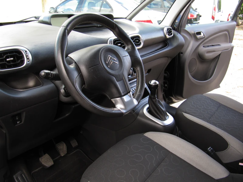 Citroen C3 Picasso 1.6HDI 92k.c. EURO5, снимка 16 - Автомобили и джипове - 52589693