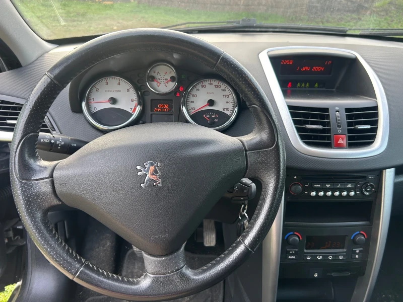 Peugeot 207, снимка 10 - Автомобили и джипове - 52743978