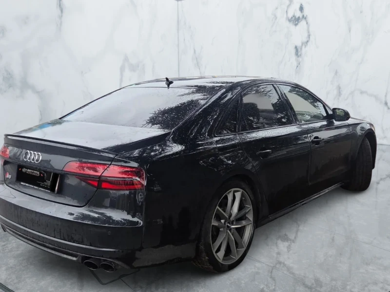 Audi S8 ОЧАКВАН ВНОС Audi S8 Plus CERAMIC* 3xTV, снимка 3 - Автомобили и джипове - 52751580