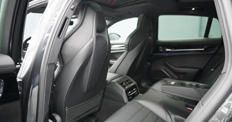 Porsche Panamera 4 976, снимка 7 - Автомобили и джипове - 52839740