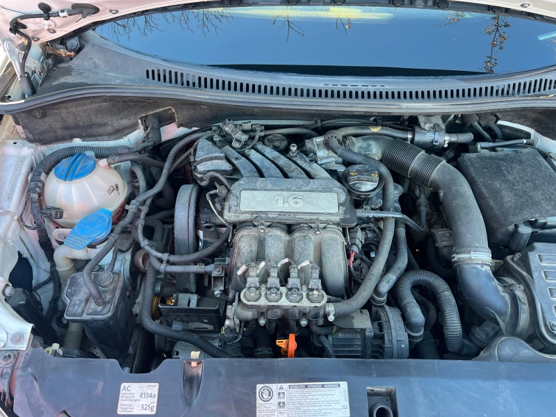 Seat Altea XL 1.6 ФАБРИЧНА ГАЗ, снимка 16 - Автомобили и джипове - 53044711