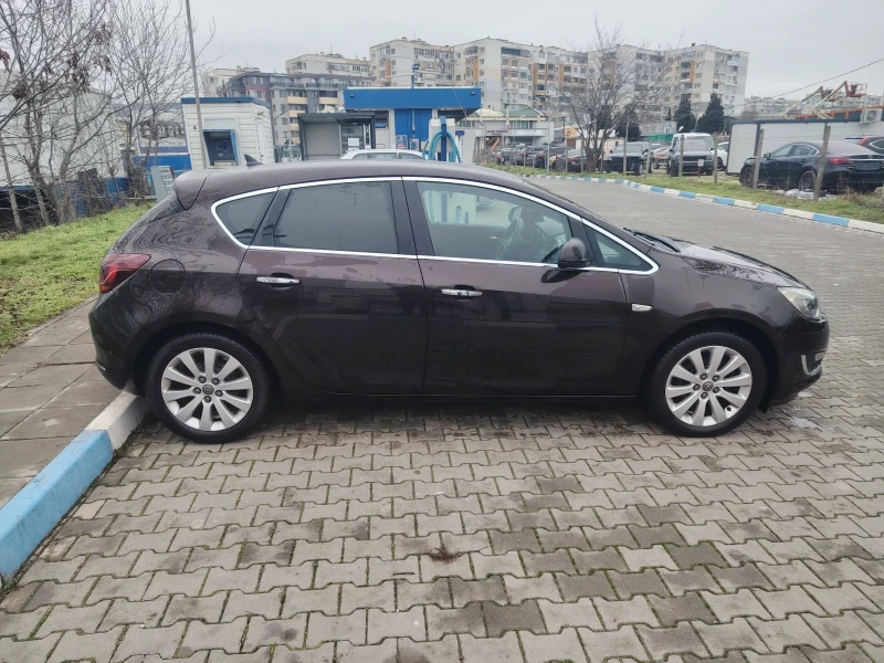 Opel Astra, снимка 4 - Автомобили и джипове - 53341969