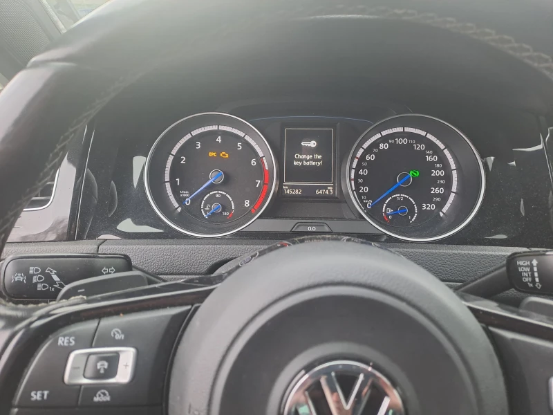 VW Golf R7, снимка 6 - Автомобили и джипове - 53426837