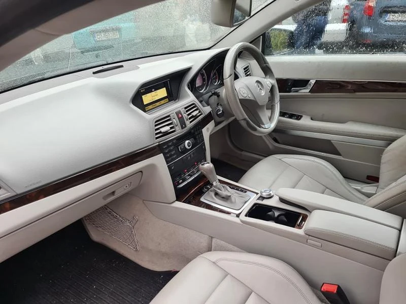 Mercedes-Benz E 350 3бр, E350CDI E220CDI, снимка 16 - Автомобили и джипове - 34502654