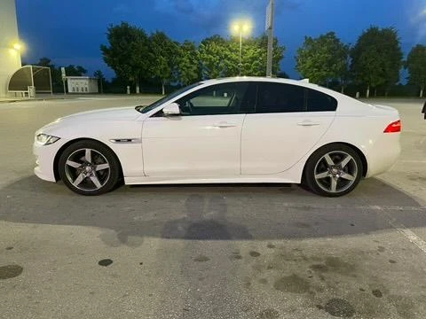 Jaguar XE R-SPORT, снимка 3 - Автомобили и джипове - 53404601
