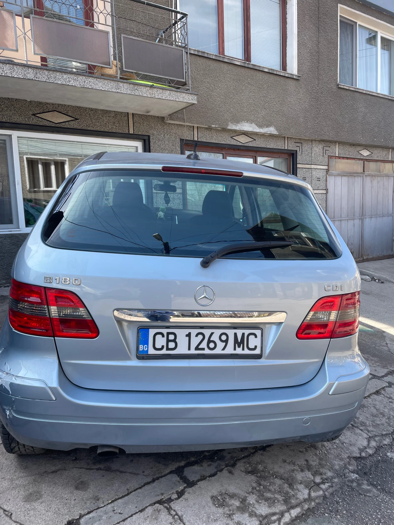 Mercedes-Benz B 180  - изображение 5
