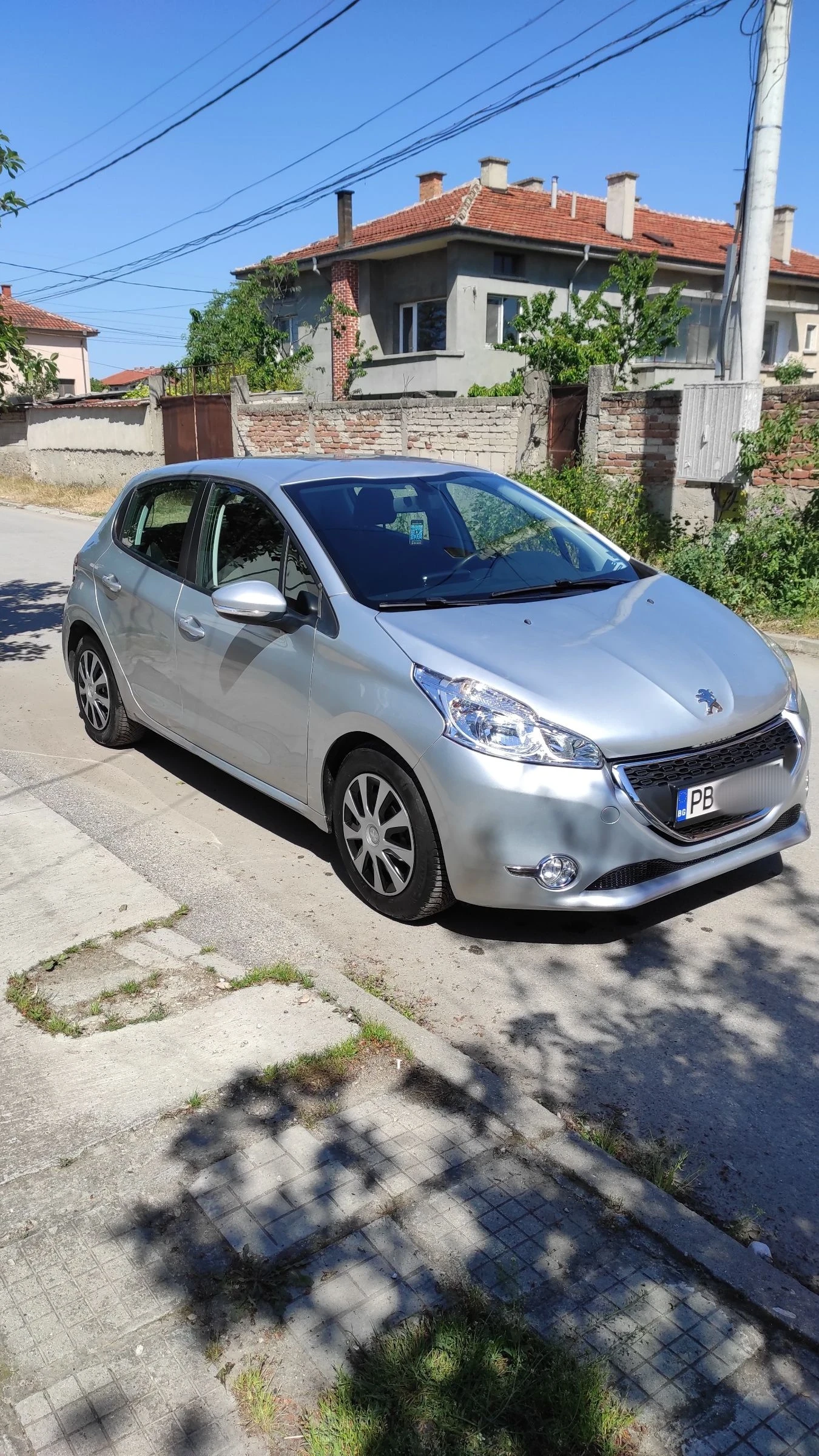 Peugeot 208 1.6 HDI 92кс.  - изображение 5