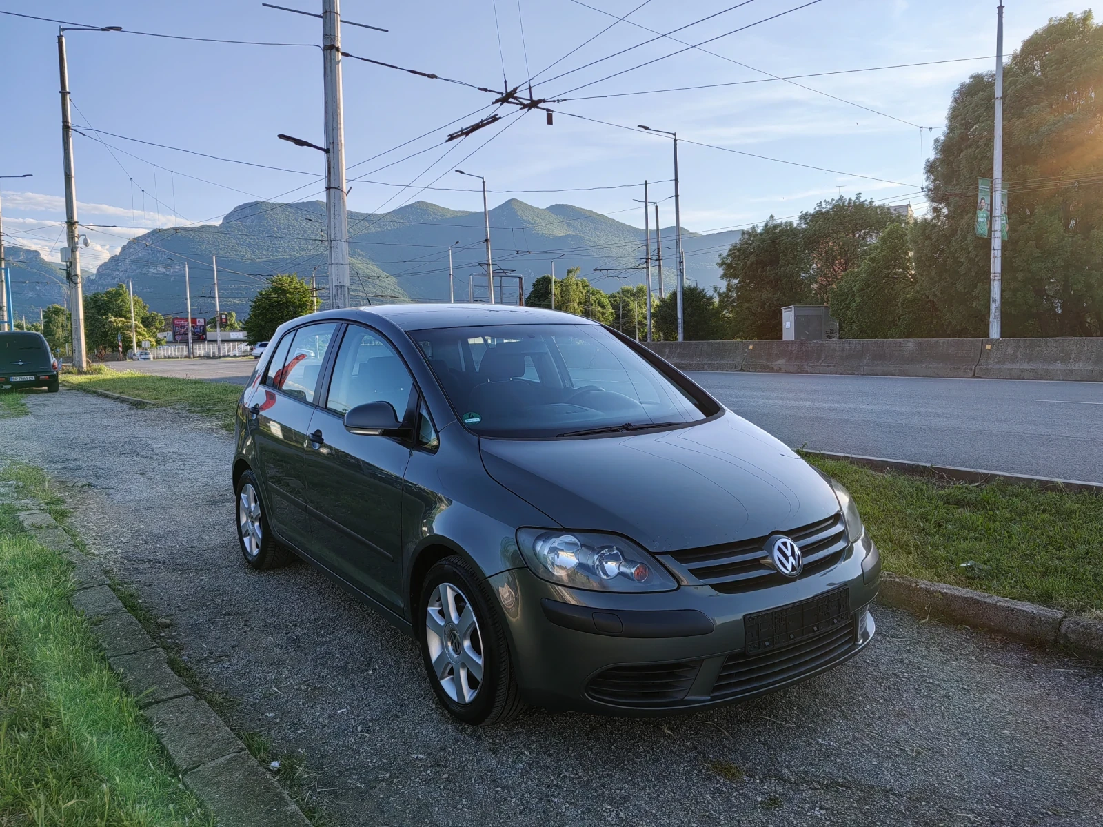VW Golf Plus 1.9tdi Navi 105ps - изображение 3