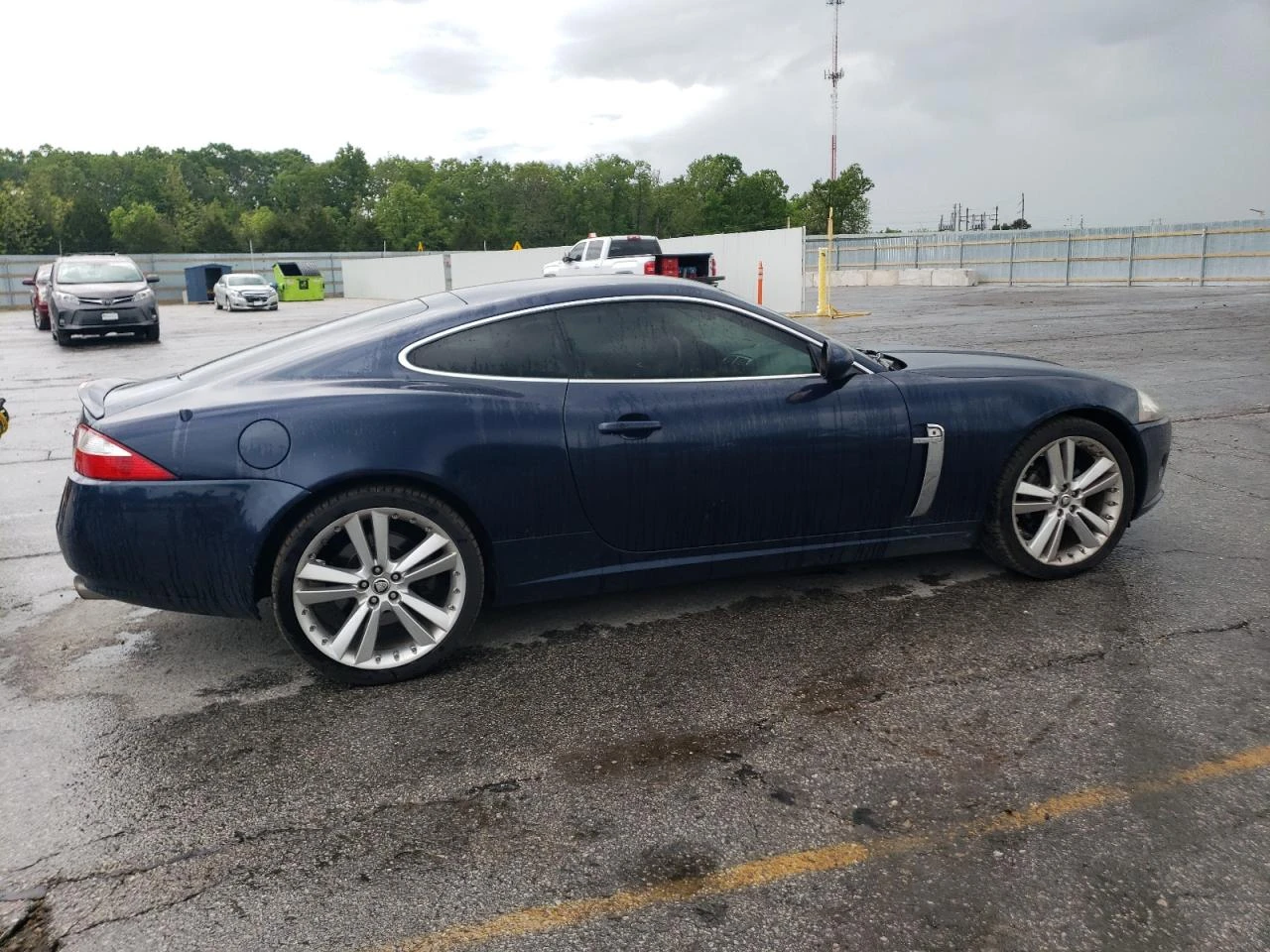Jaguar Xkr 4.2 V8 / КУПЕ / СЕРВИЗНА ИСТОРИЯ / РЕАЛНИ КМ - изображение 3