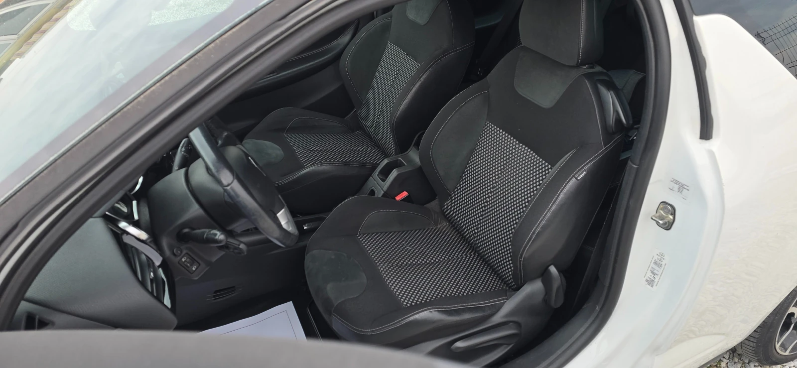 Citroen DS3 1.4 vvti - изображение 8