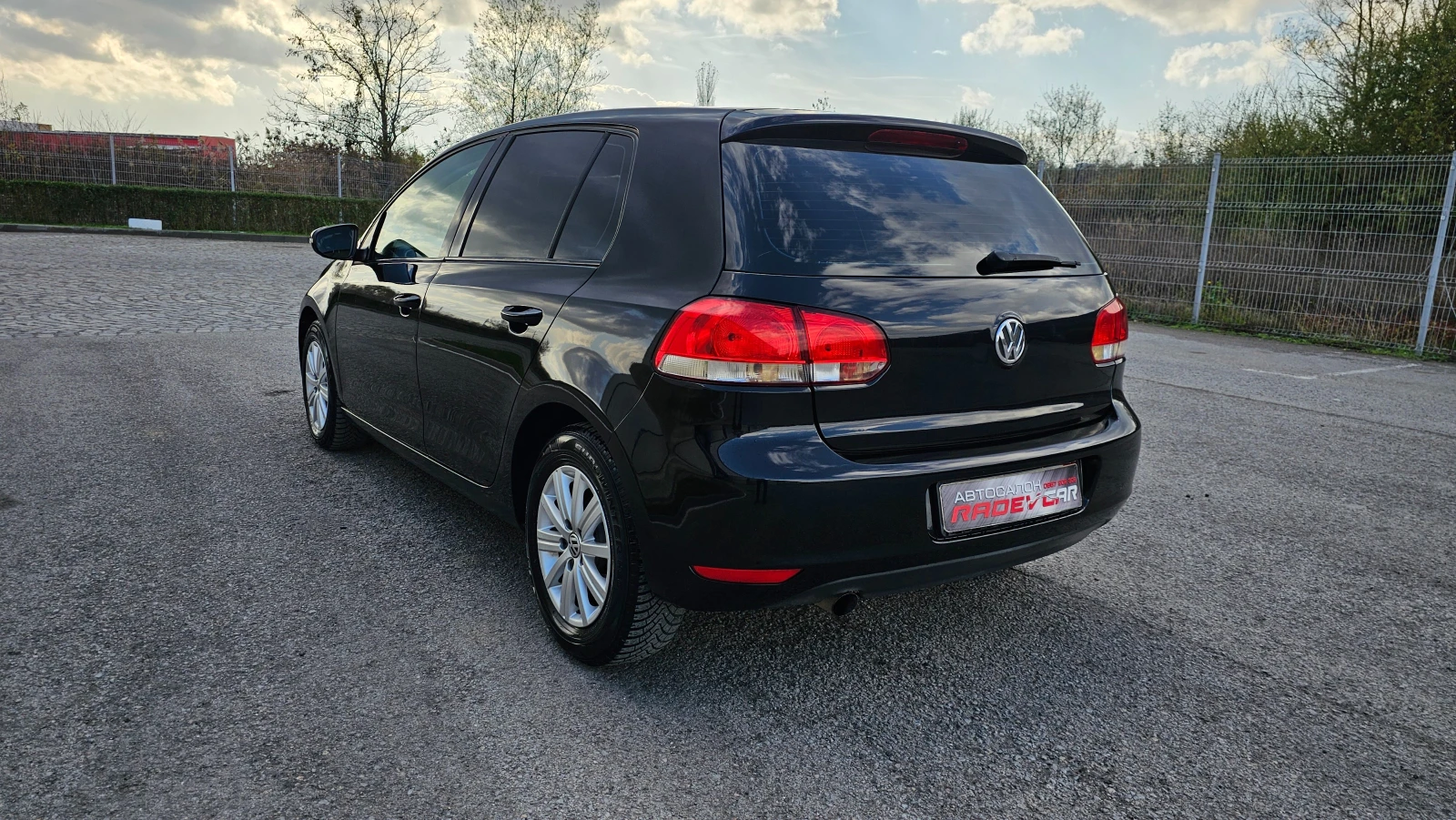 VW Golf 1.6 TDI NAVI - изображение 3