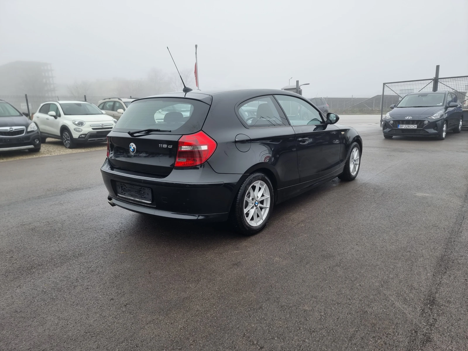 BMW 116 2.0D - изображение 7