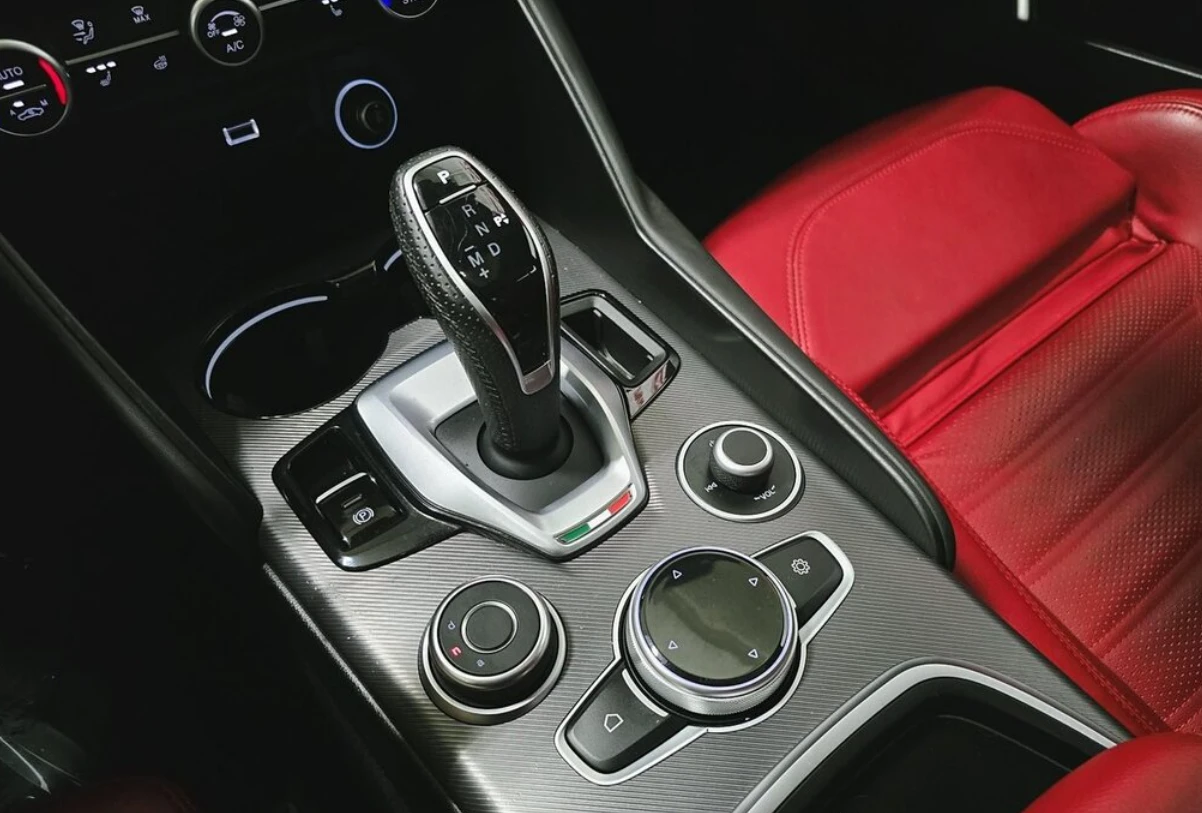 Alfa Romeo Giulia 2022 Alfa Romeo Giulia Veloce | Mobile.bg � ����������� 10