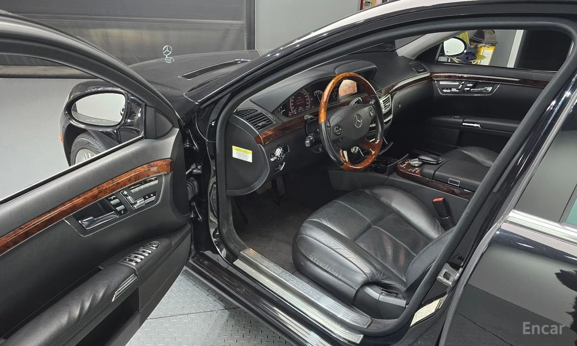 Mercedes-Benz S 550, снимка 10 - Автомобили и джипове - 54060077