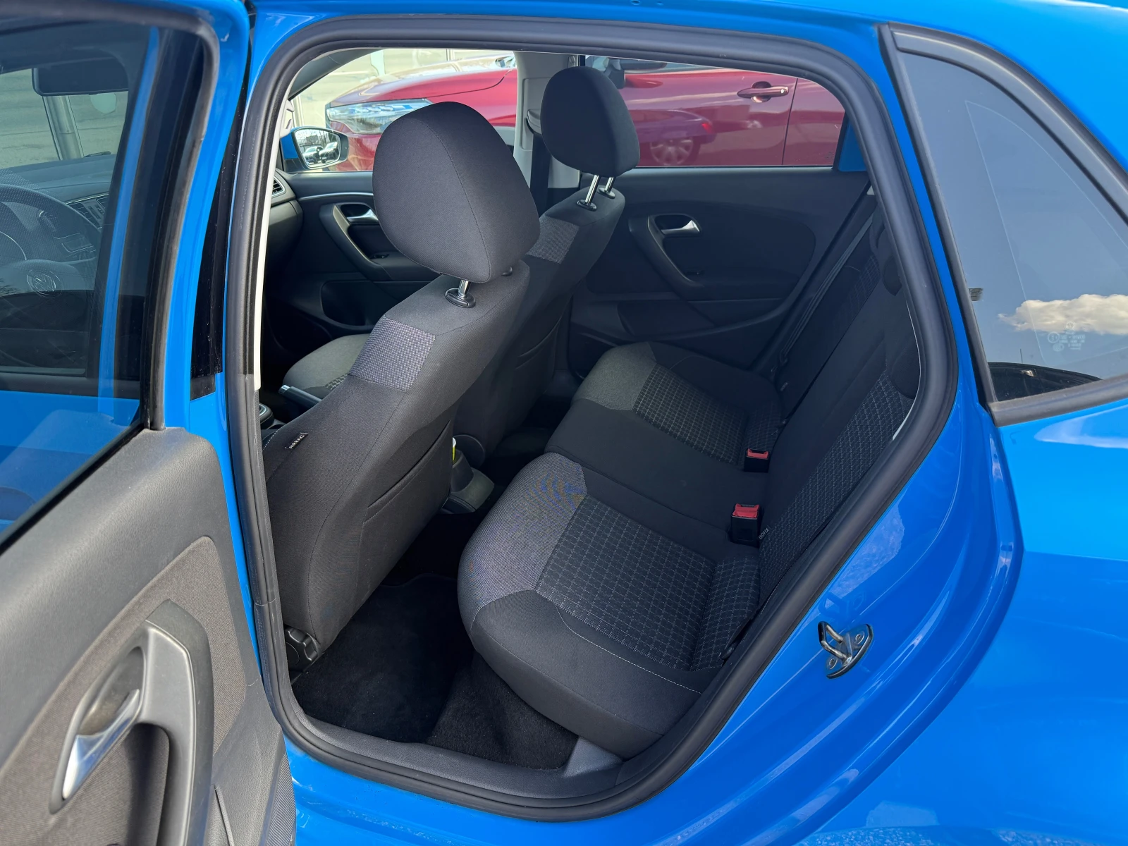 VW Polo 1.4 TDI, снимка 14 - Автомобили и джипове - 54135673