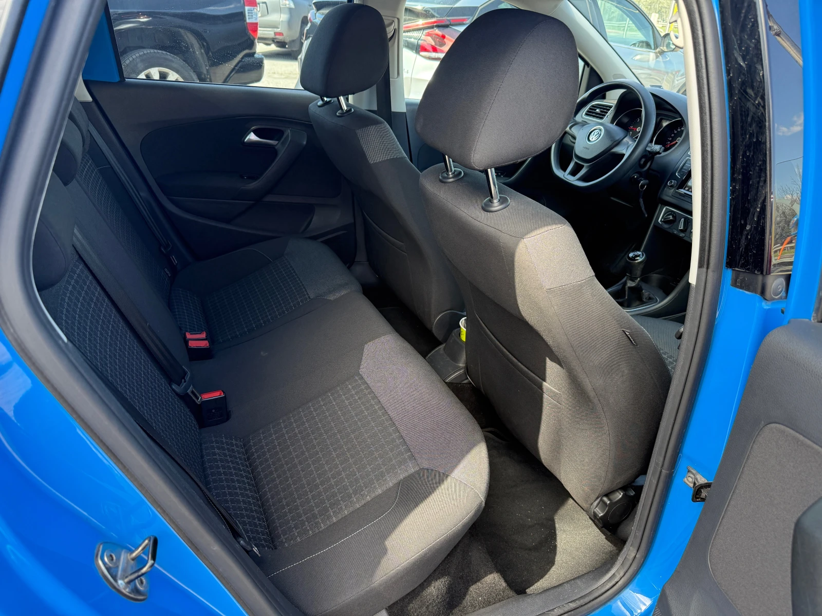 VW Polo 1.4 TDI, снимка 17 - Автомобили и джипове - 54135673