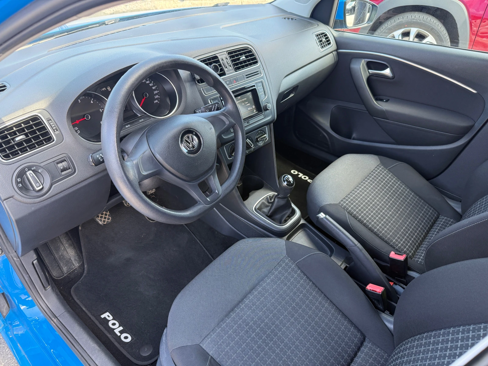 VW Polo 1.4 TDI, снимка 10 - Автомобили и джипове - 54135673