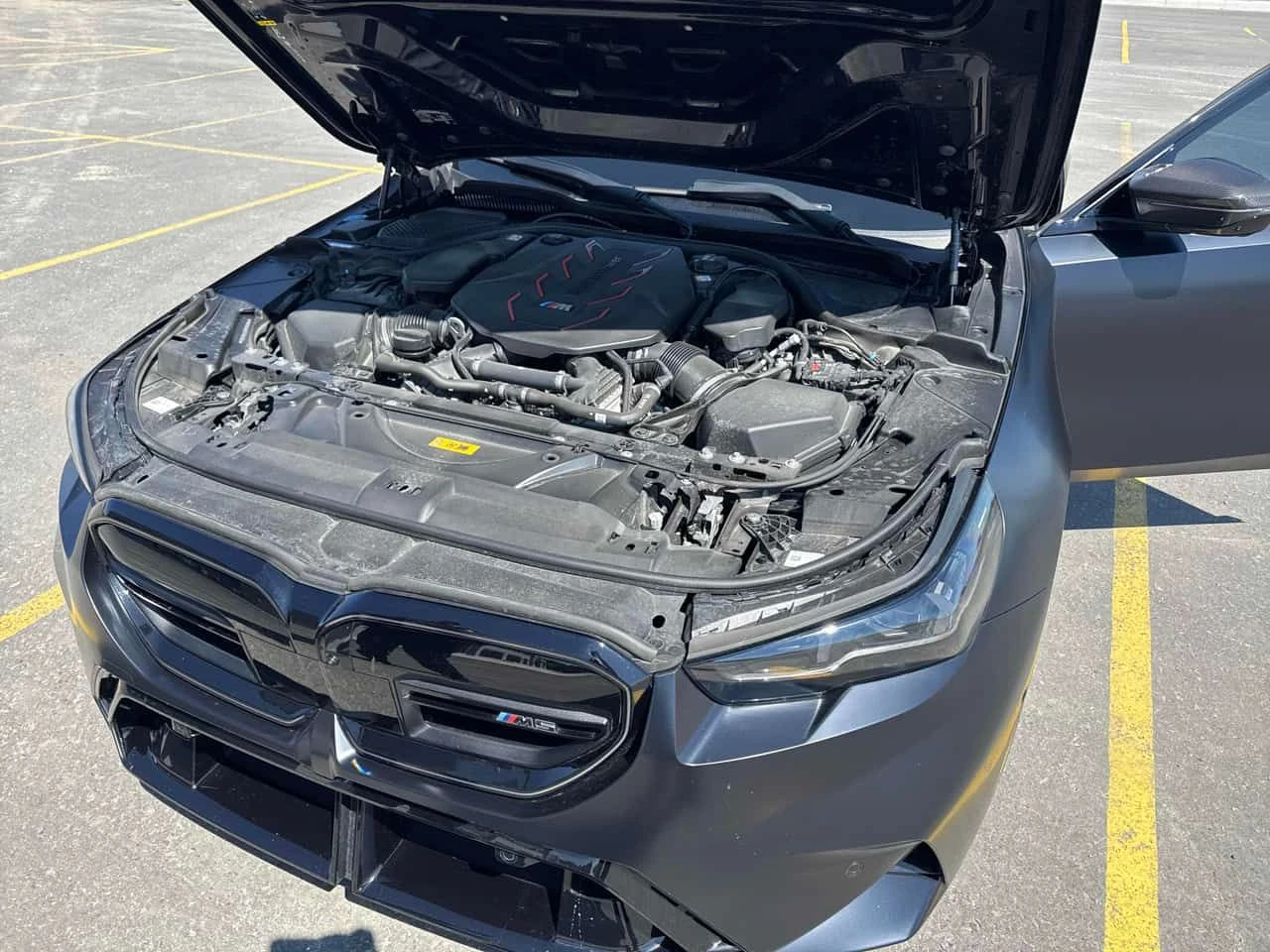 BMW M5 * CARFAX * BOWERS&WILKINS * CARBON * HEAD UP | Mobile.bg � ����������� 14