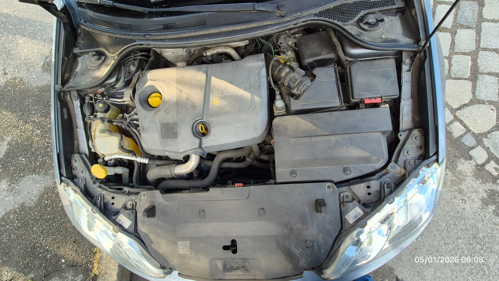 Renault Laguna 1.5Dci , снимка 15 - Автомобили и джипове - 54196664